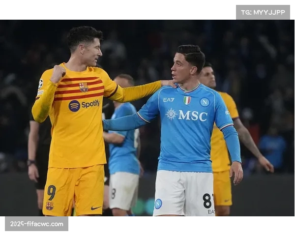 阿尔克马尔新星斯密特获誉“新佩德里” 技术特点相似